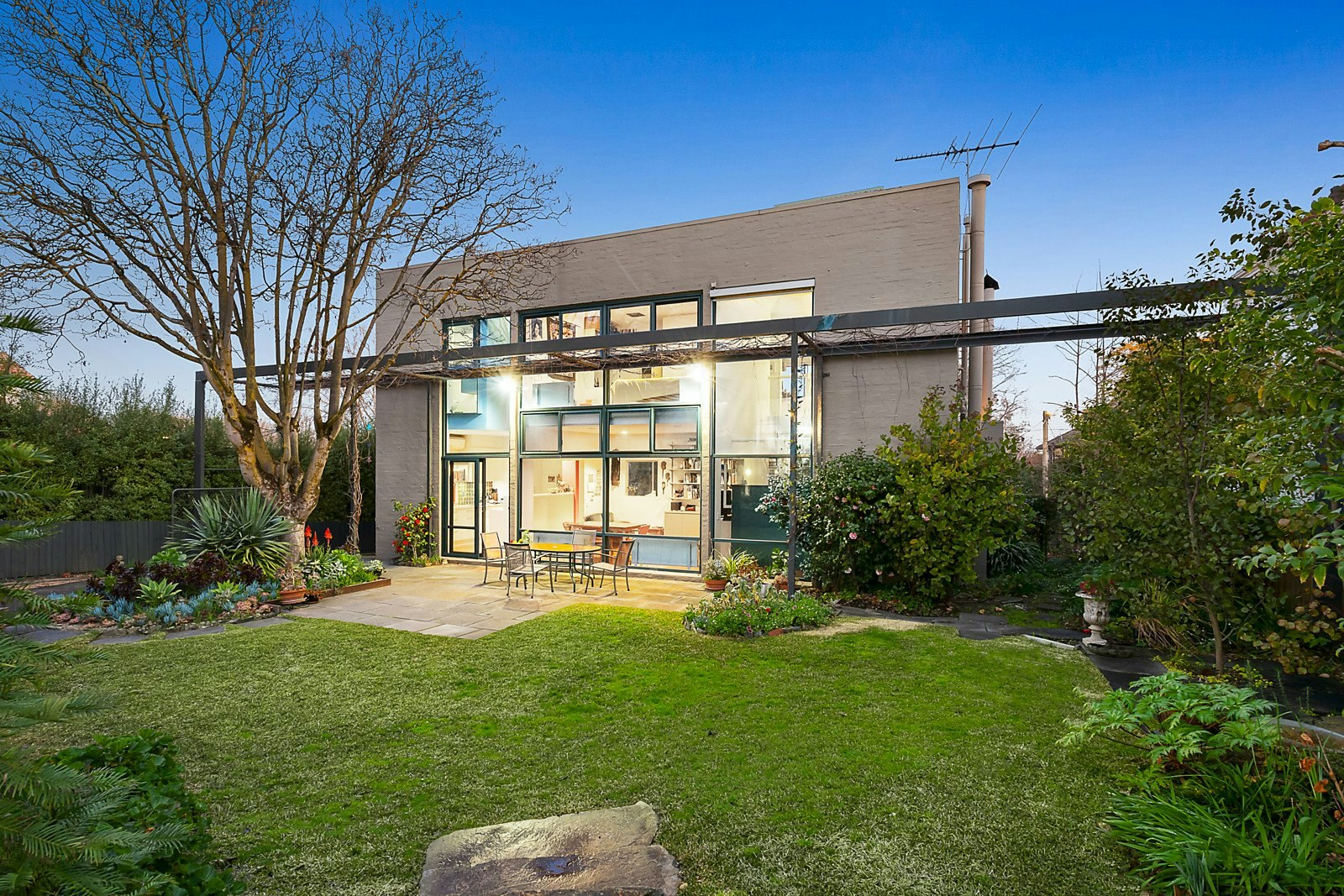 11 Cochran Avenue, Camberwell, VIC