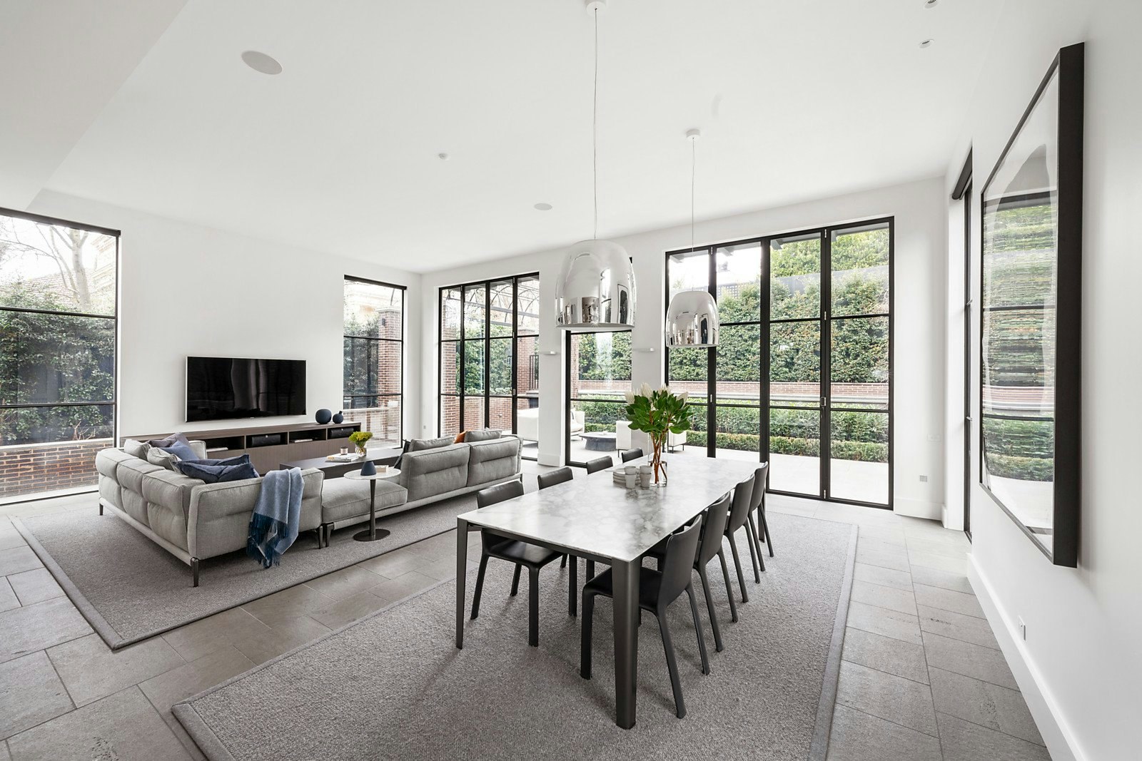 1 Torresdale Court, Toorak, VIC