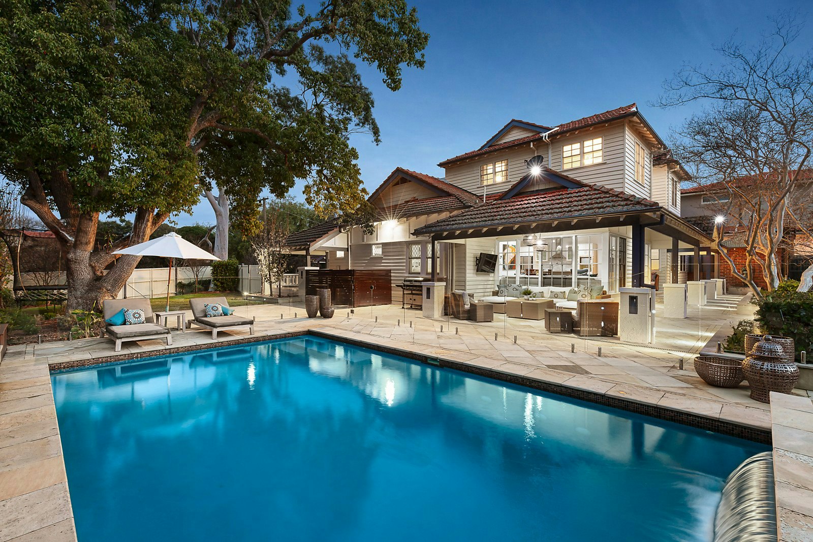 9 Hillcrest Road, Glen Iris, VIC