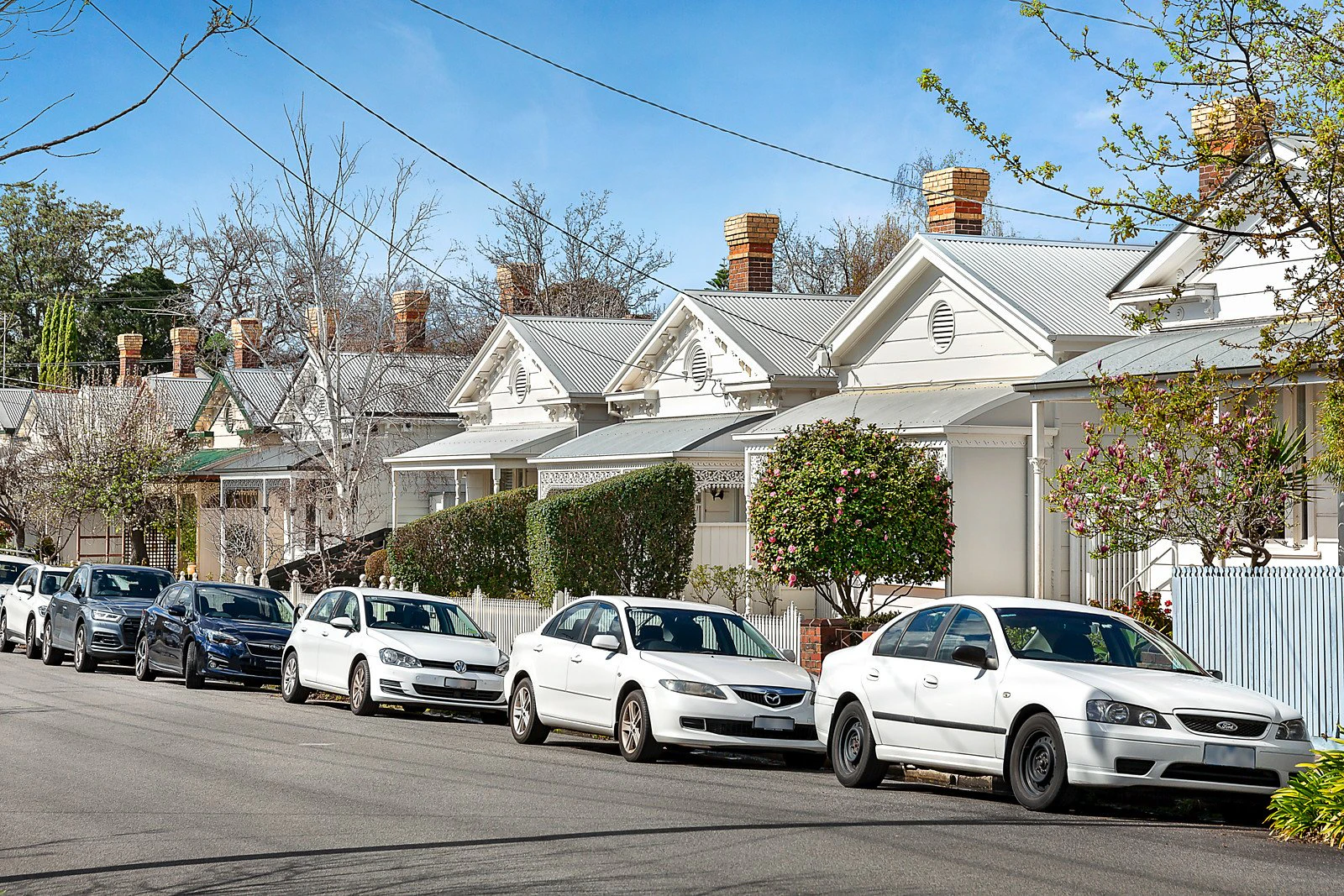 4 Cambridge Street, Armadale, VIC