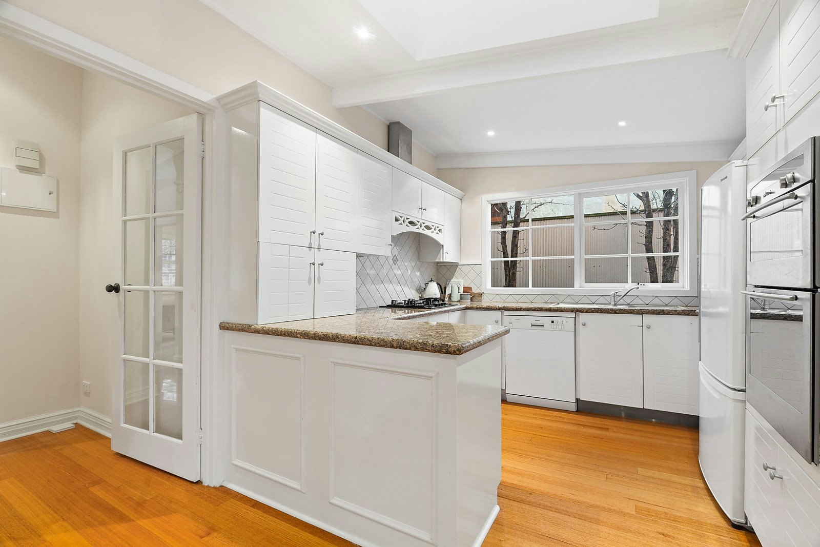 3 Dryden Street, Canterbury, VIC