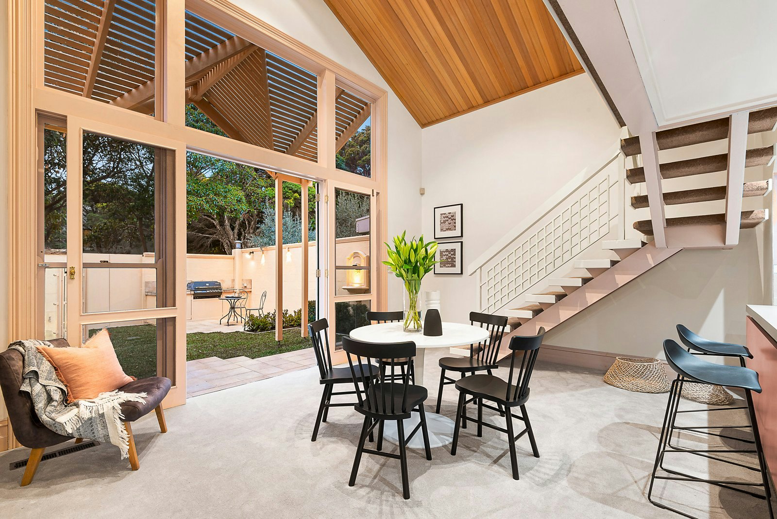 4 Cambridge Street, Armadale, VIC