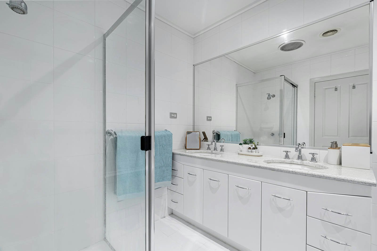 1 Brand Street, Hampton, VIC