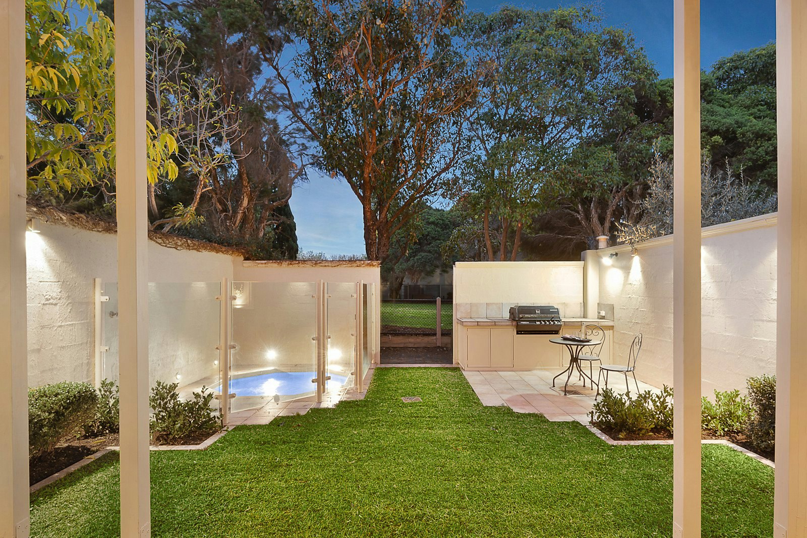 4 Cambridge Street, Armadale, VIC