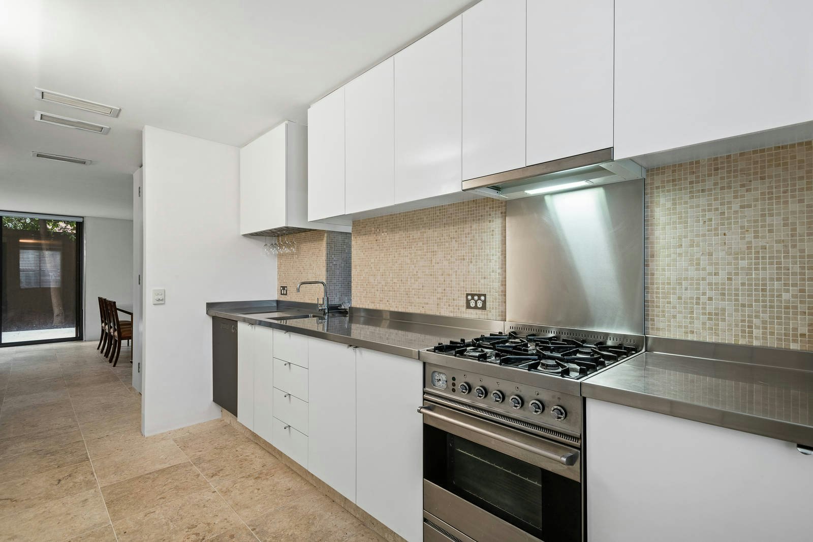 1/11 Motherwell Street, South Yarra, VIC