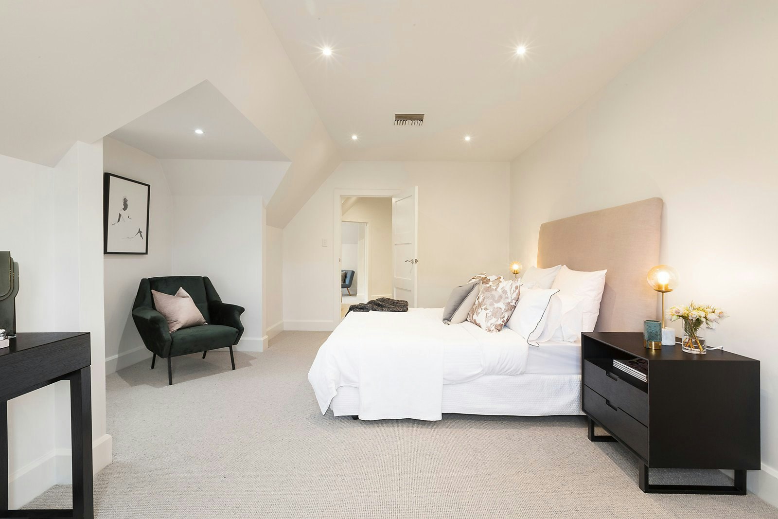 62 Wattle Valley Road, Canterbury, VIC