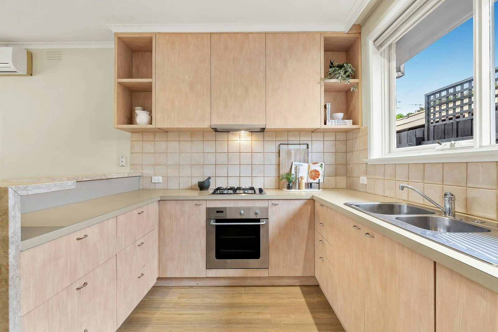 5/18-20 Huntingtower Road, Armadale, VIC