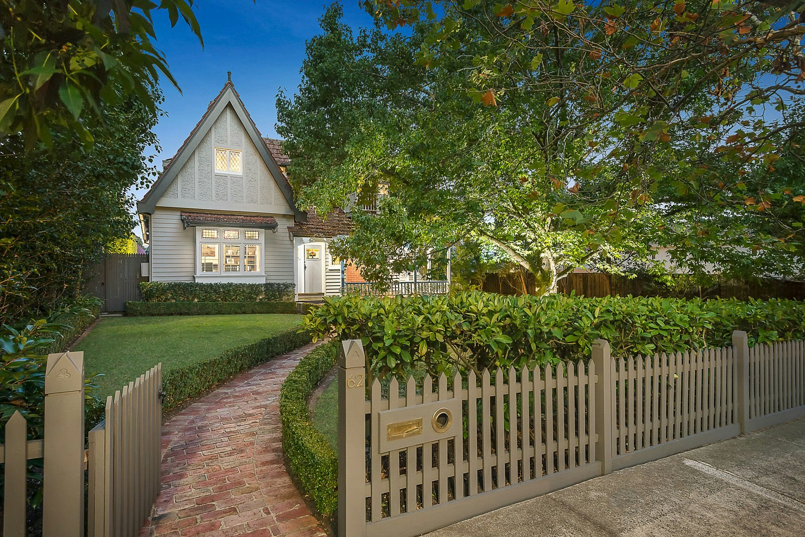 62 Wattle Valley Road, Canterbury, VIC