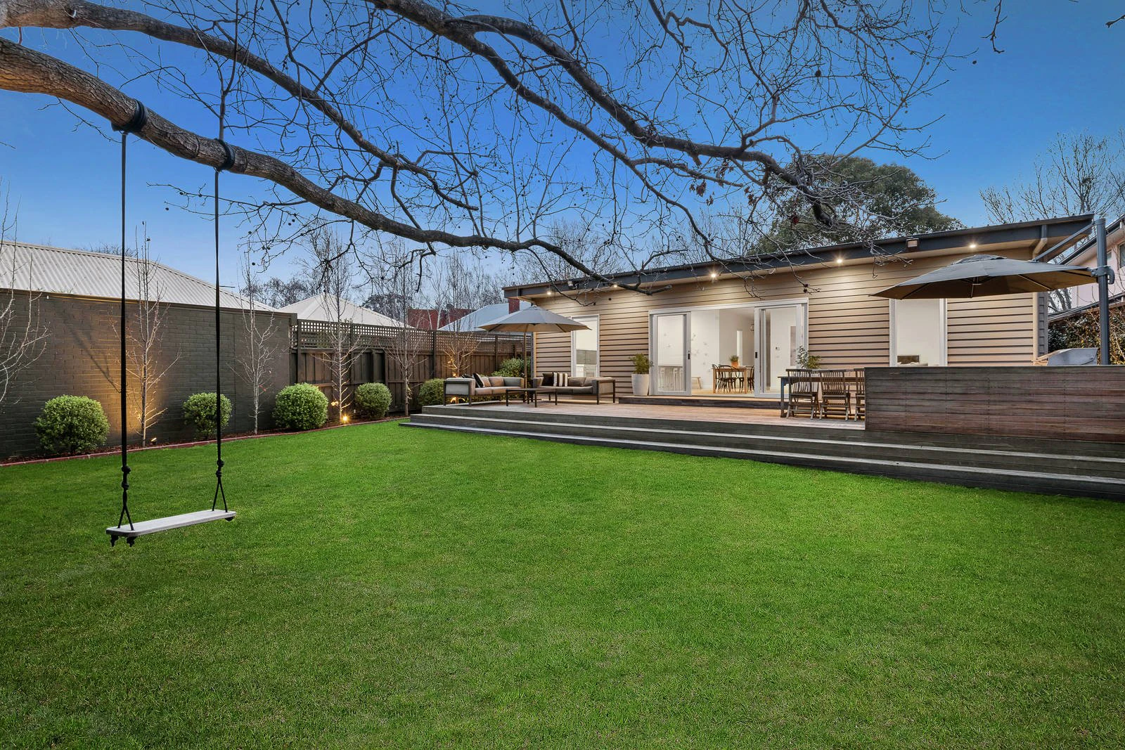 4 Emo Road, Malvern East, VIC