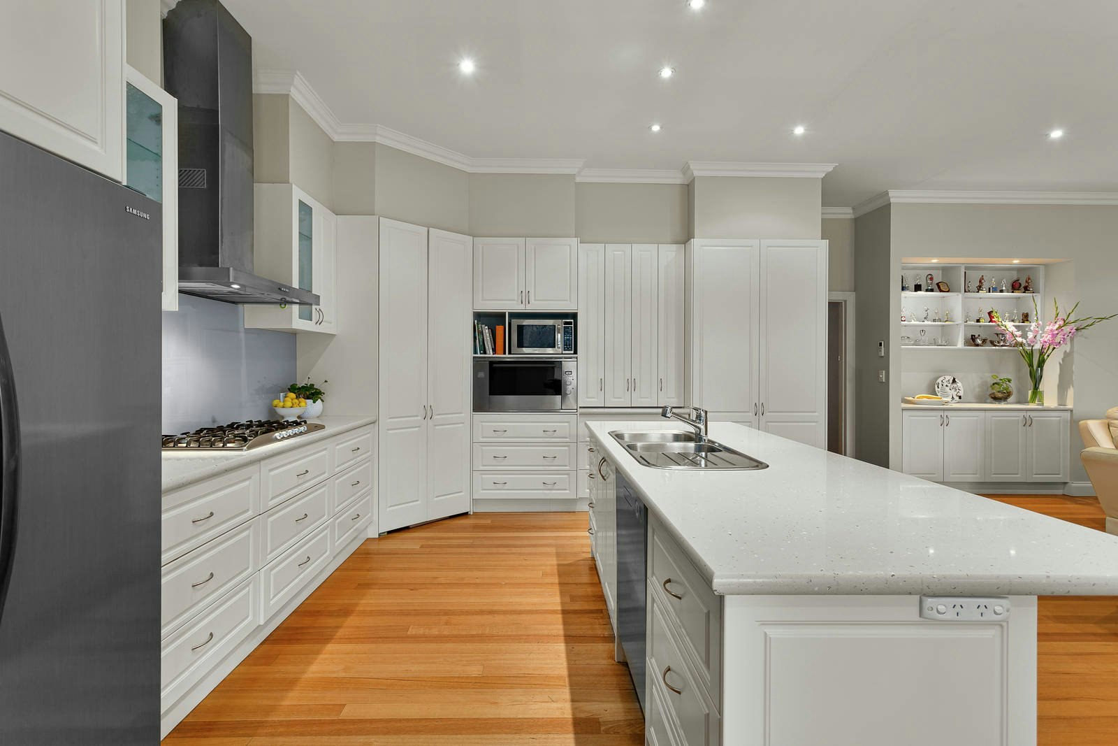 5 Albert Street, Surrey Hills, VIC