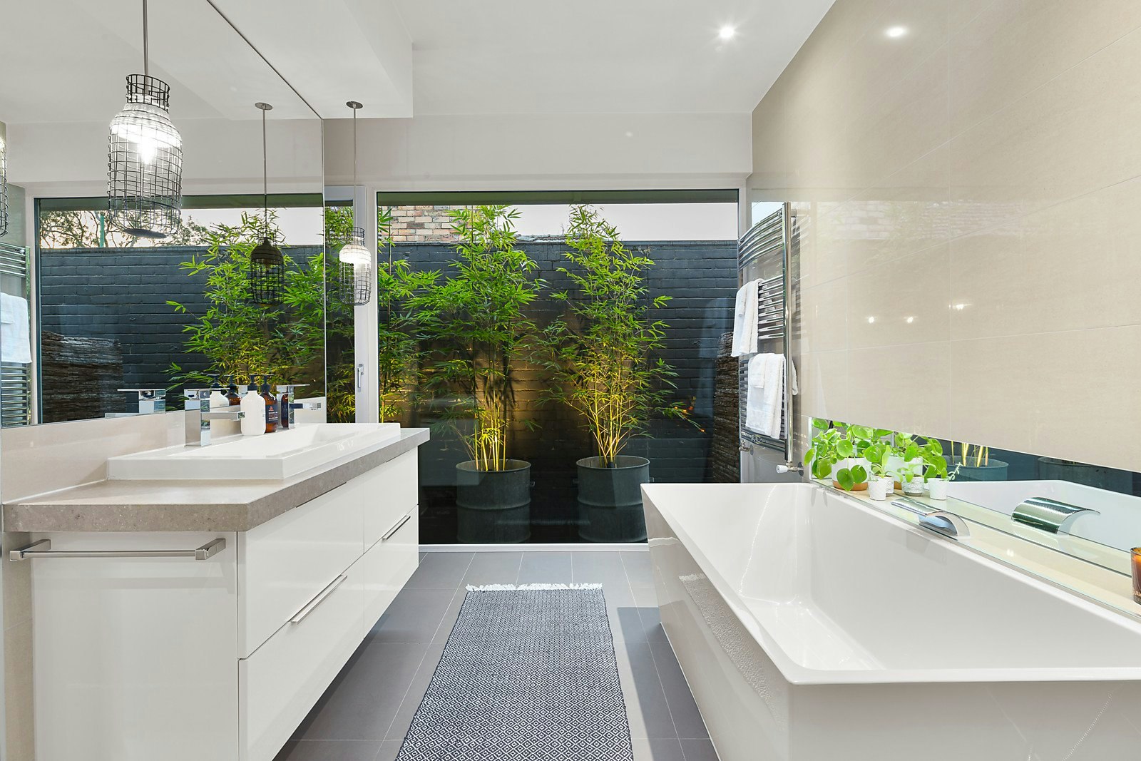 90 Great Valley Road, Glen Iris, VIC