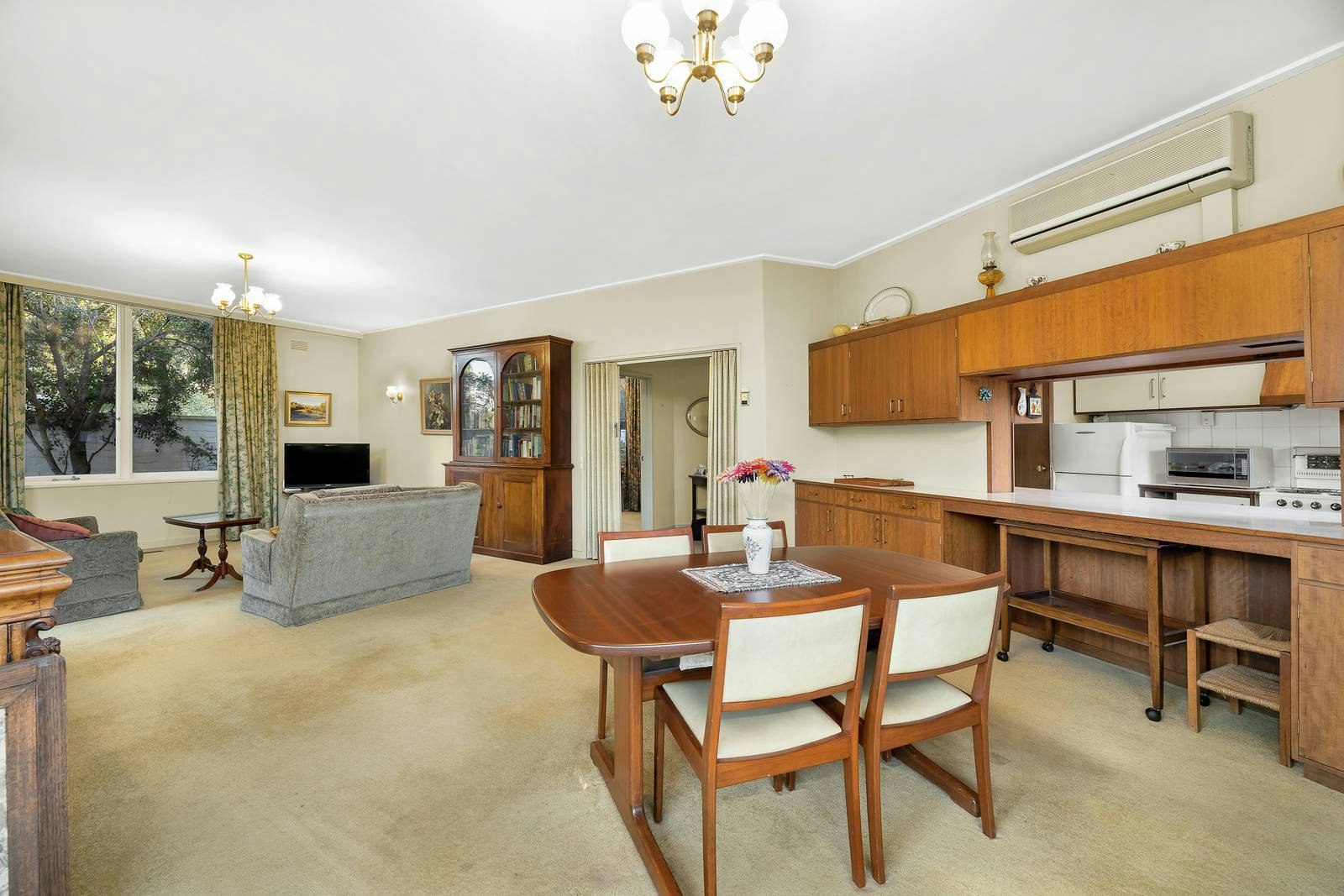 33 Trafalgar Street, Mont Albert, VIC