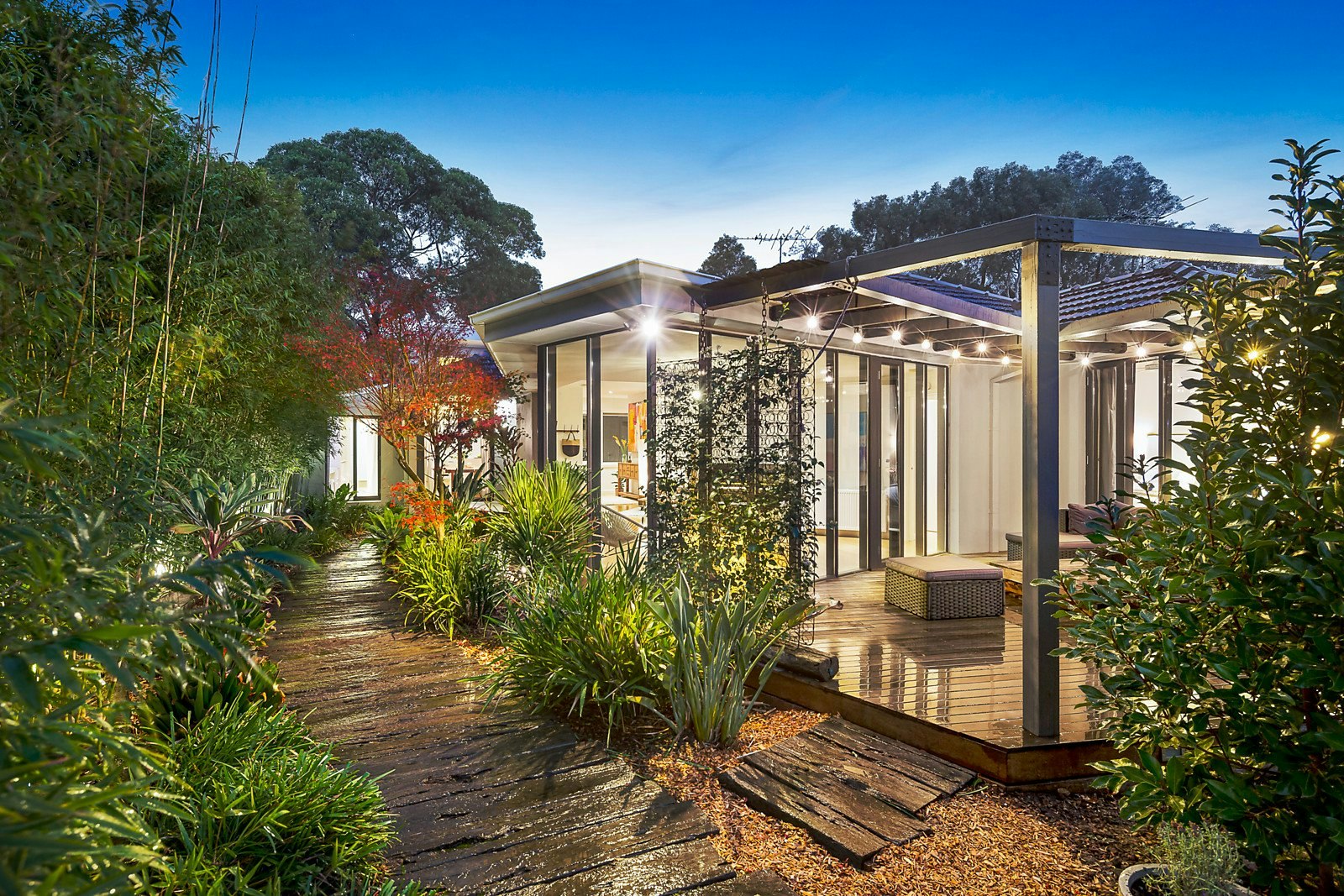 90 Great Valley Road, Glen Iris, VIC