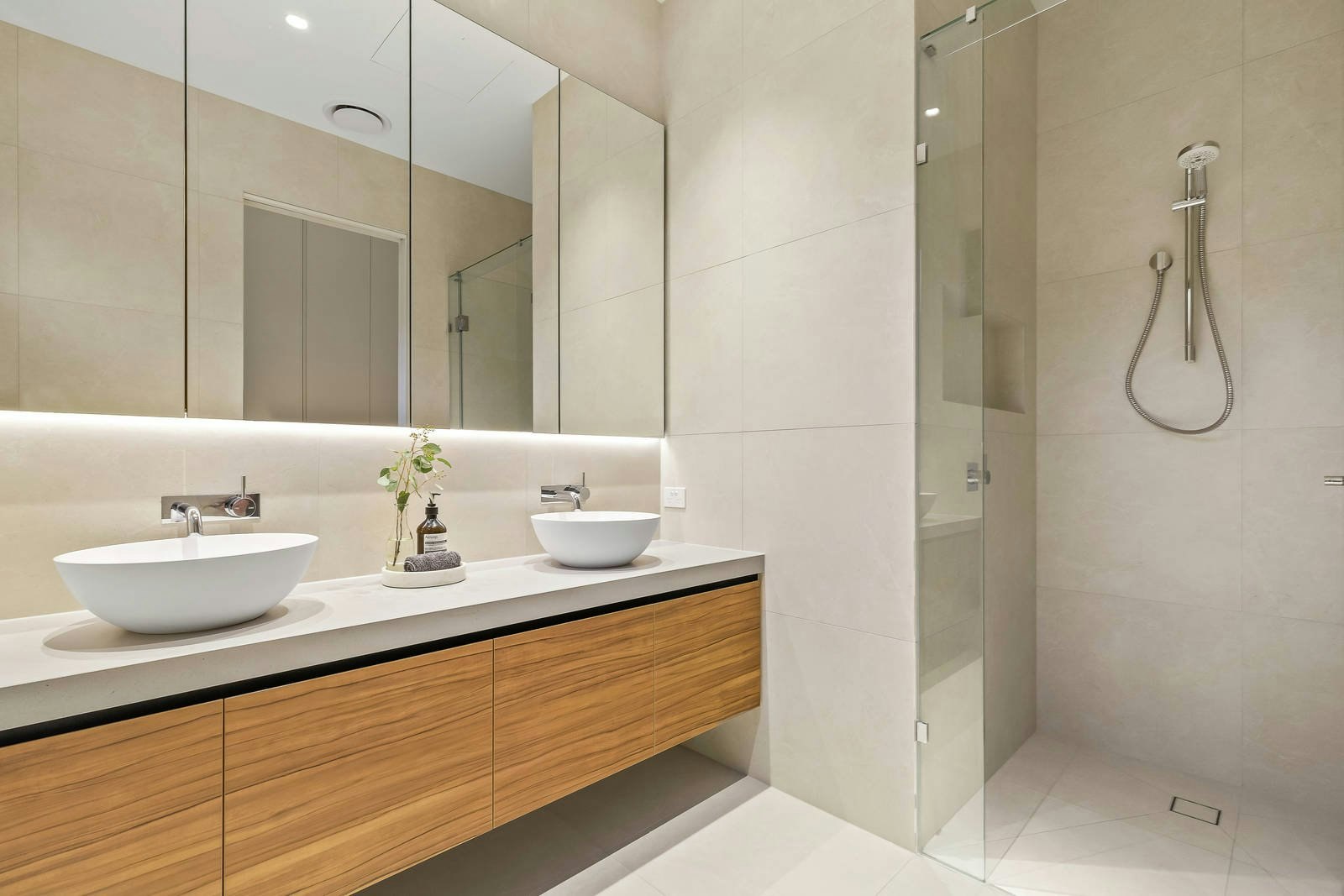 1 Chatsworth Road, Prahran, VIC