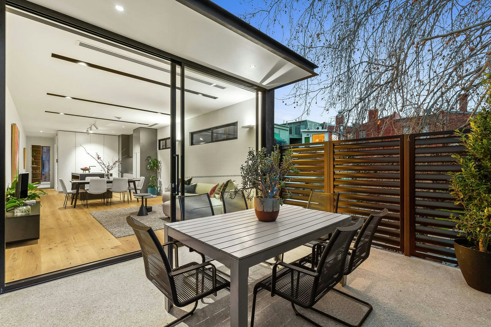 1 Chatsworth Road, Prahran, VIC