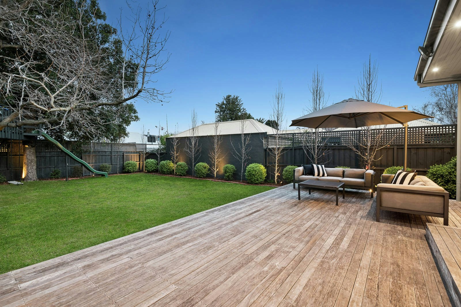 4 Emo Road, Malvern East, VIC