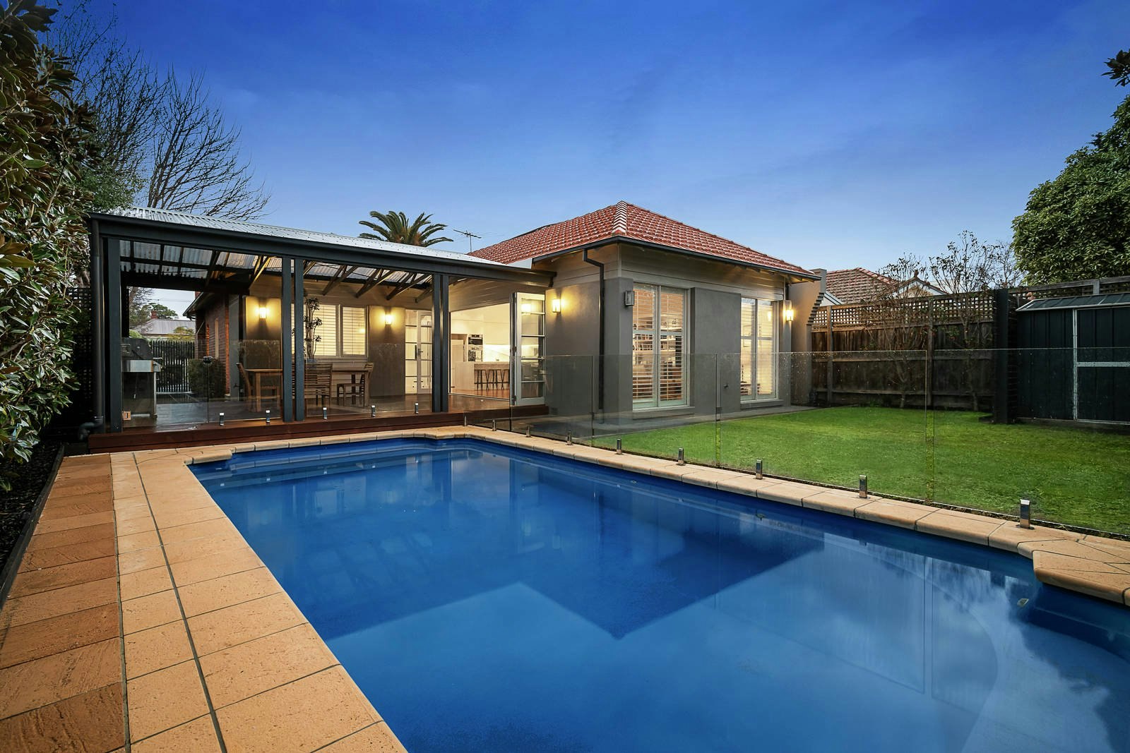 69 Holyrood Street, Hampton, VIC