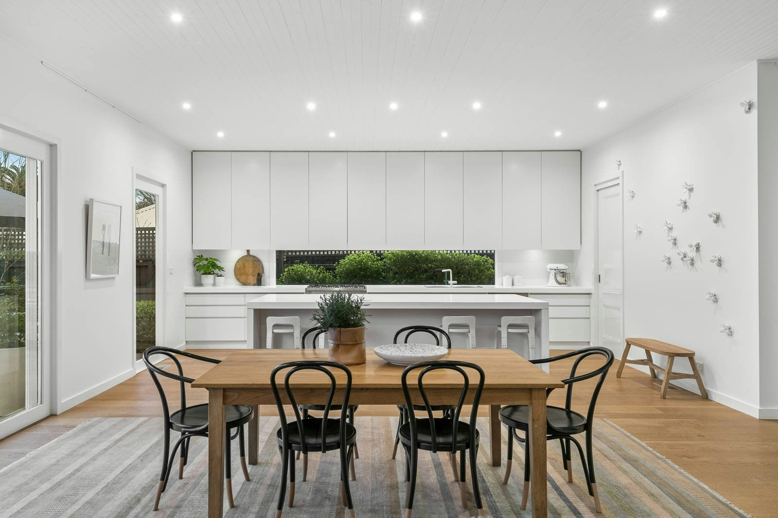 4 Emo Road, Malvern East, VIC