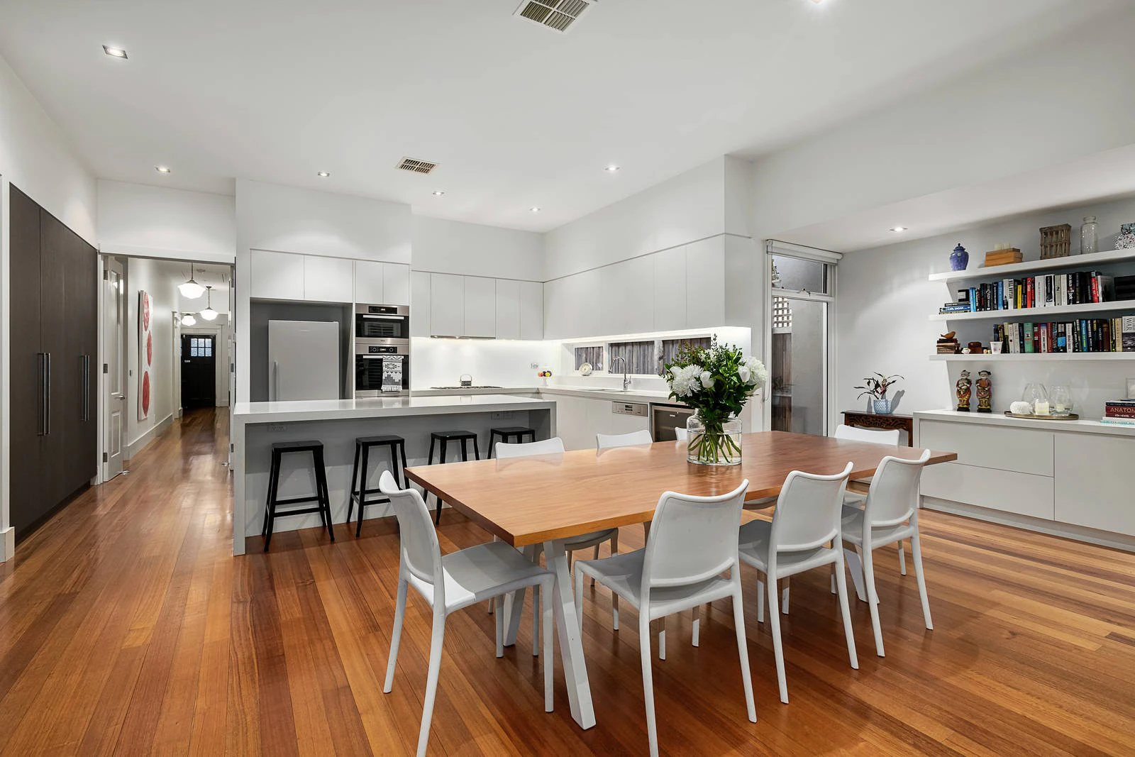 69 Holyrood Street, Hampton, VIC