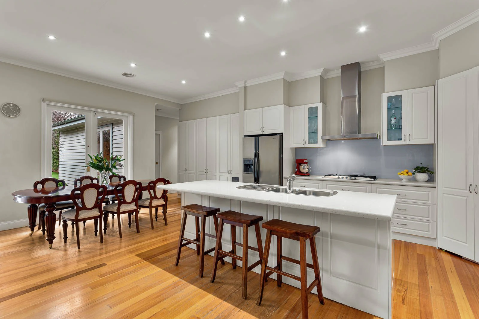 5 Albert Street, Surrey Hills, VIC