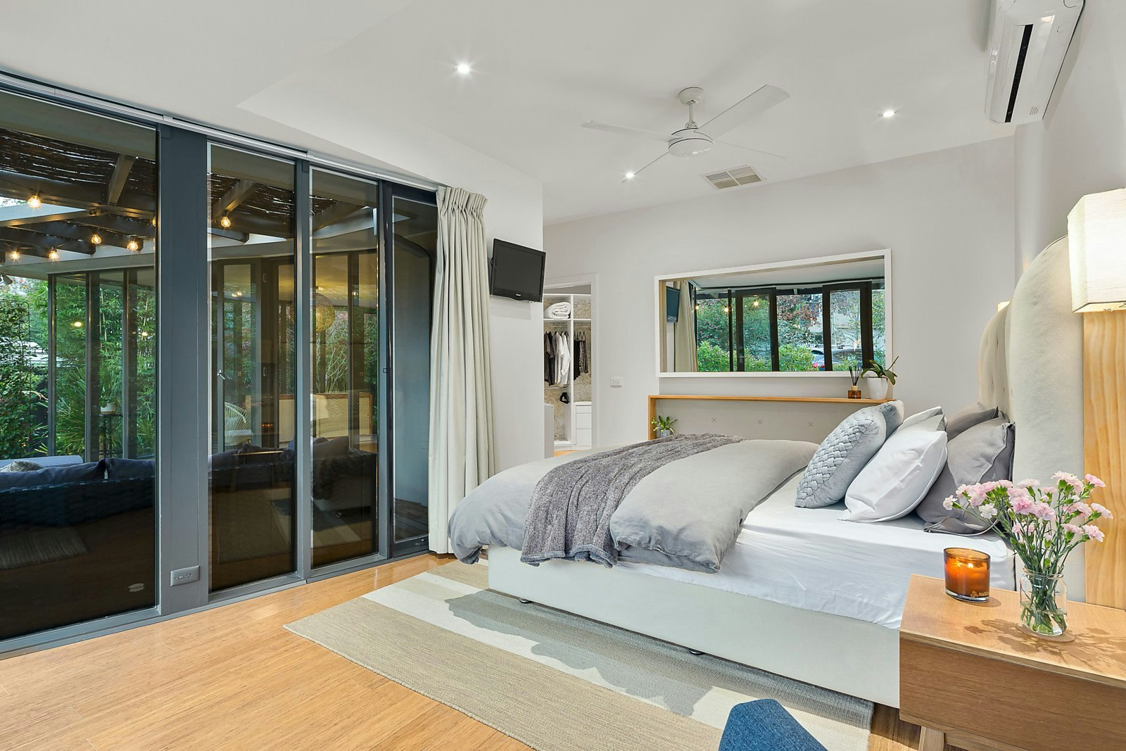 90 Great Valley Road, Glen Iris, VIC