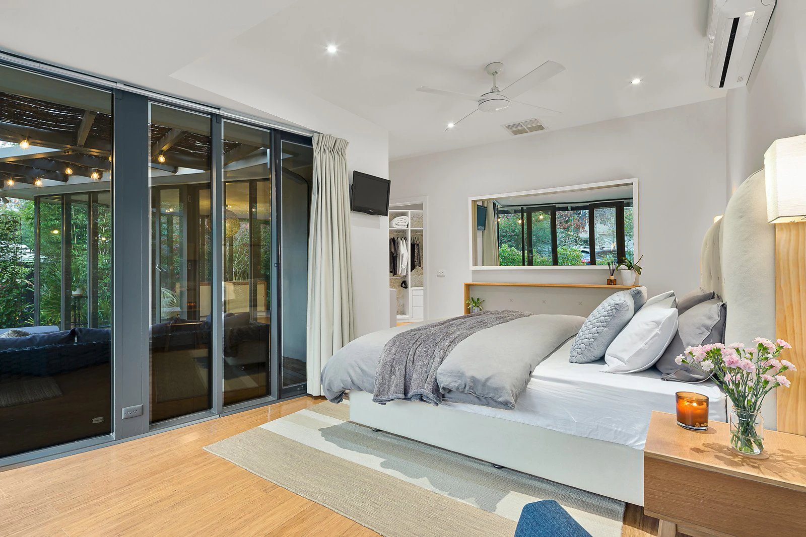 90 Great Valley Road, Glen Iris, VIC