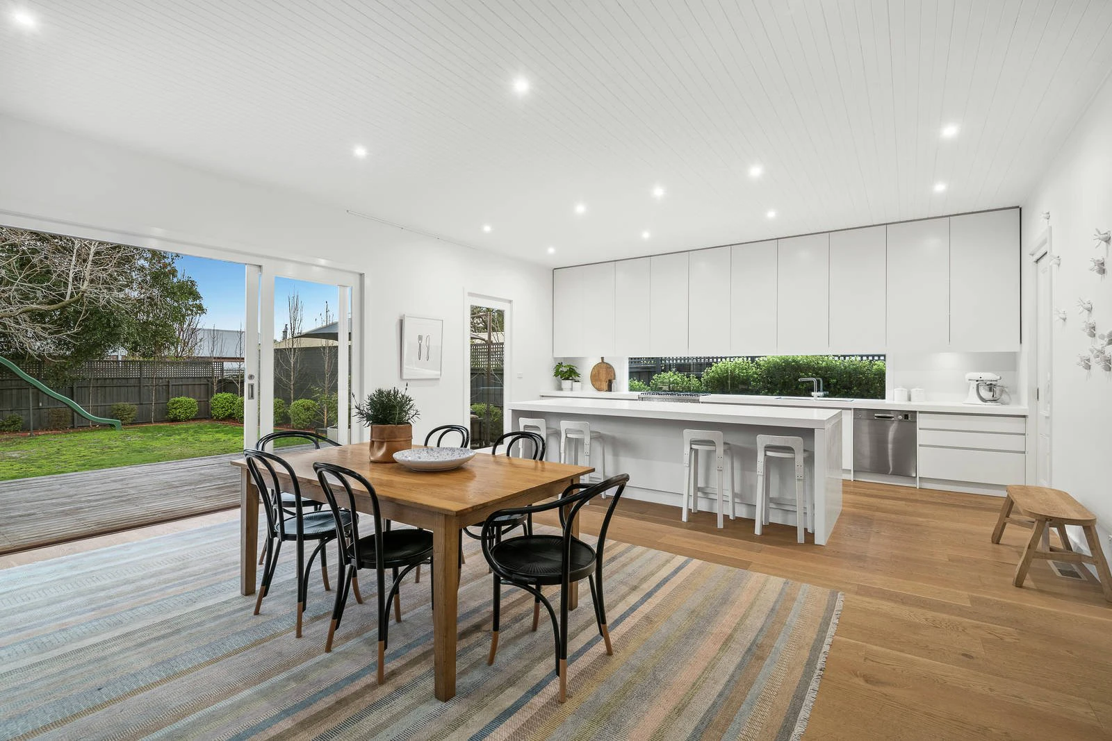 4 Emo Road, Malvern East, VIC