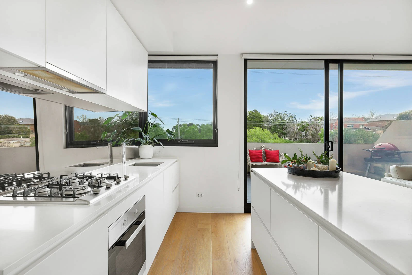 201/721-723 Toorak Road, Kooyong, VIC