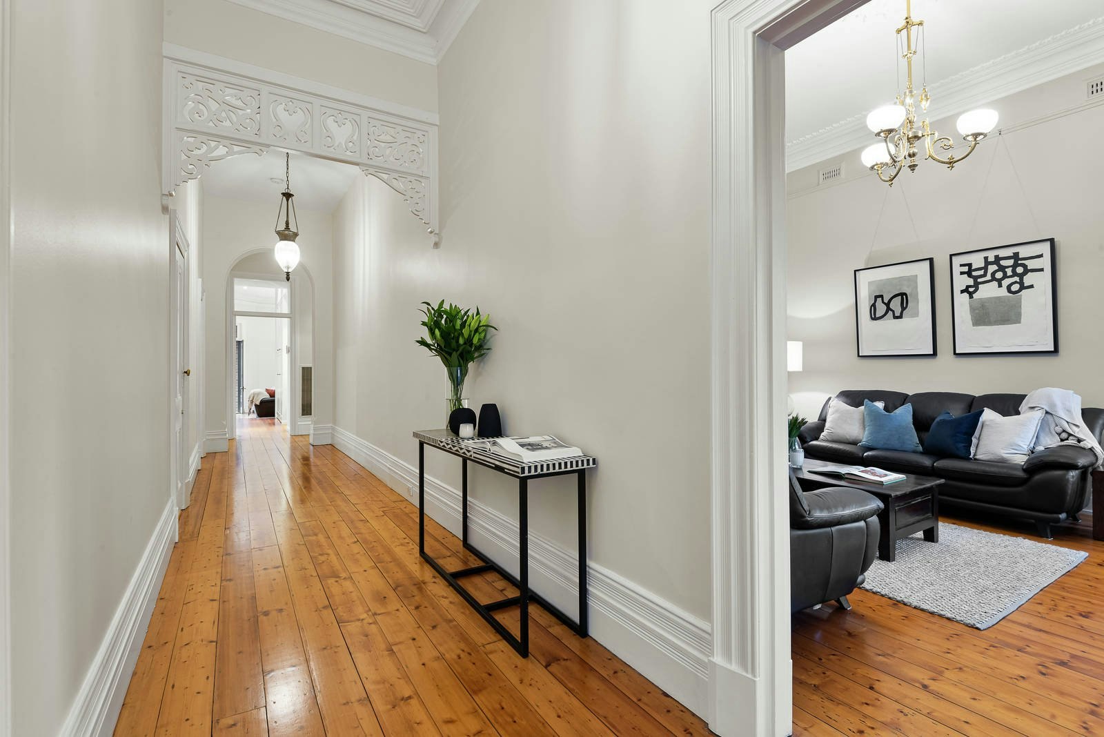 25 Manning Road, Malvern East, VIC