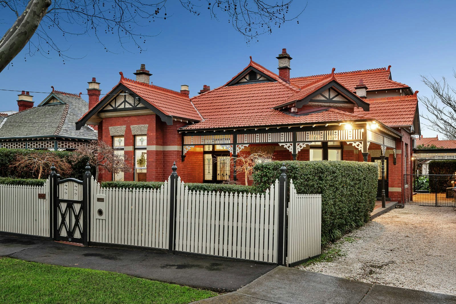 25 Manning Road, Malvern East, VIC