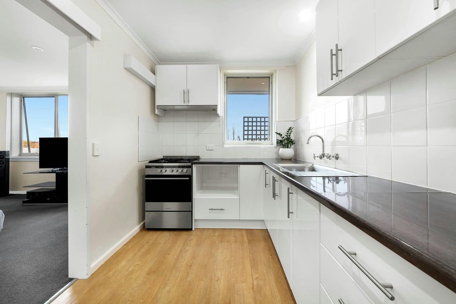 11/14 Wrexham Road, Windsor, VIC