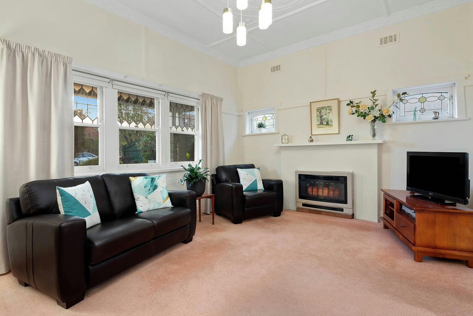 3 Hilltop Avenue, Glen Iris, VIC