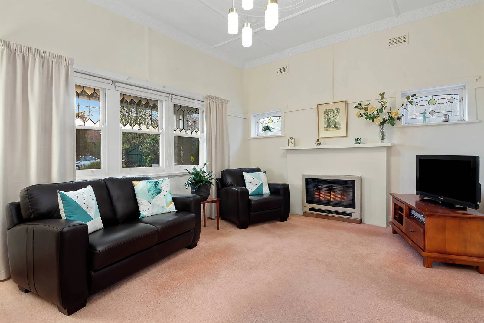3 Hilltop Avenue, Glen Iris, VIC