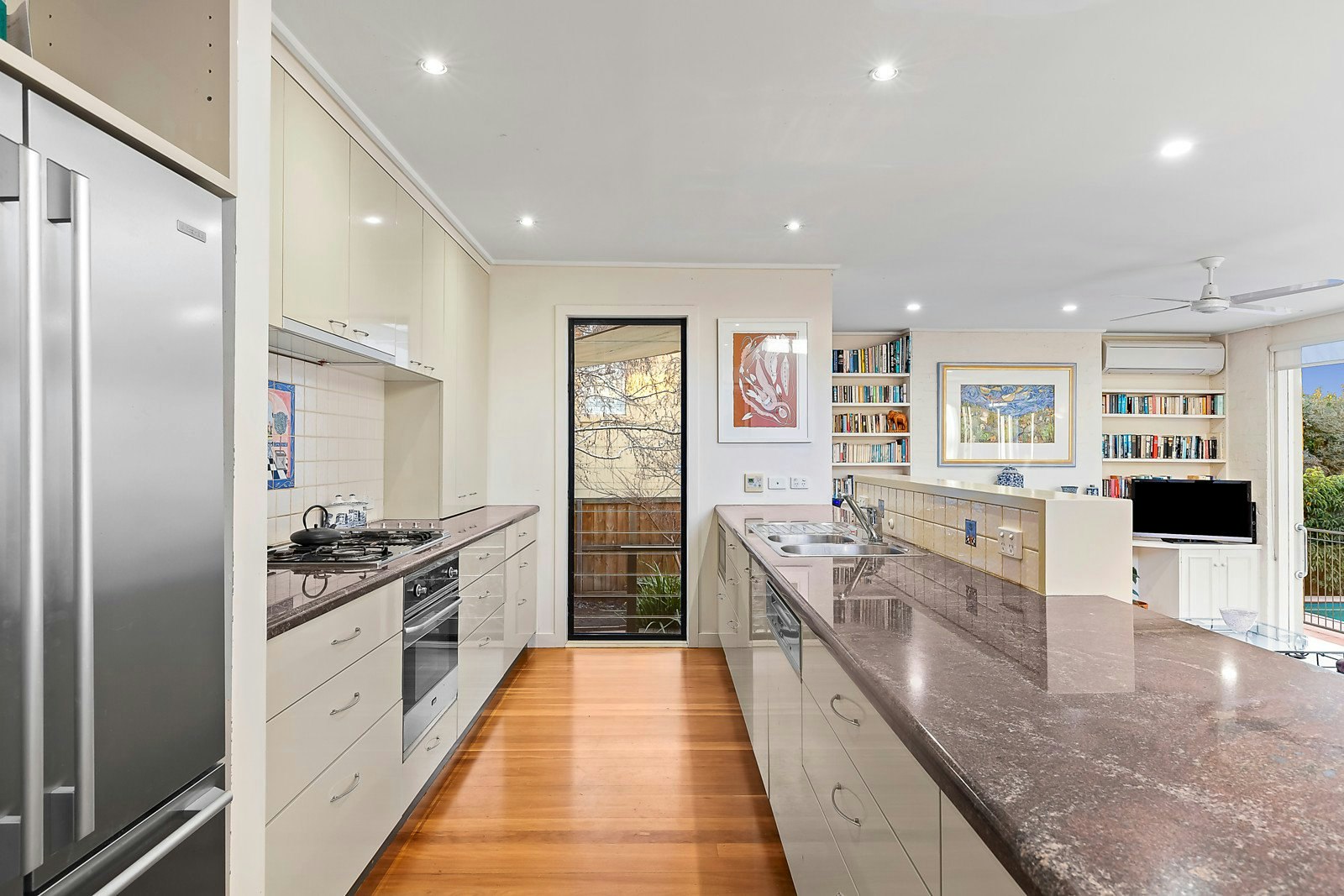 33 Fairfield Avenue, Camberwell, VIC