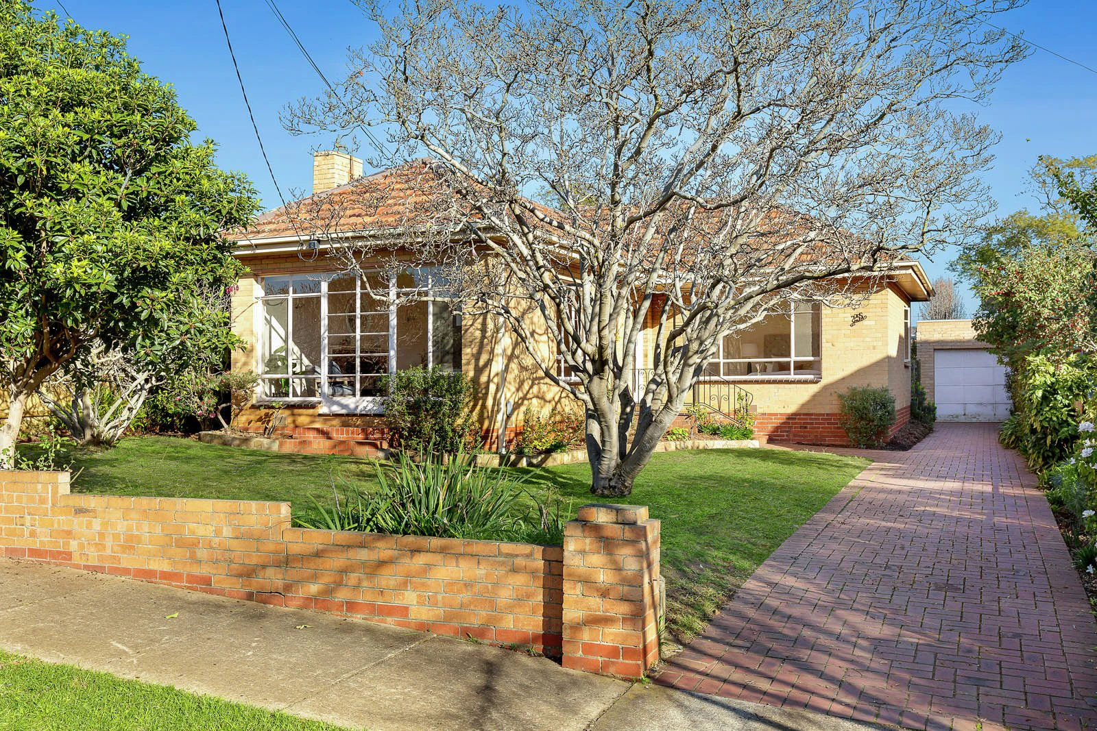 25 Dunoon Court, Brighton East, VIC