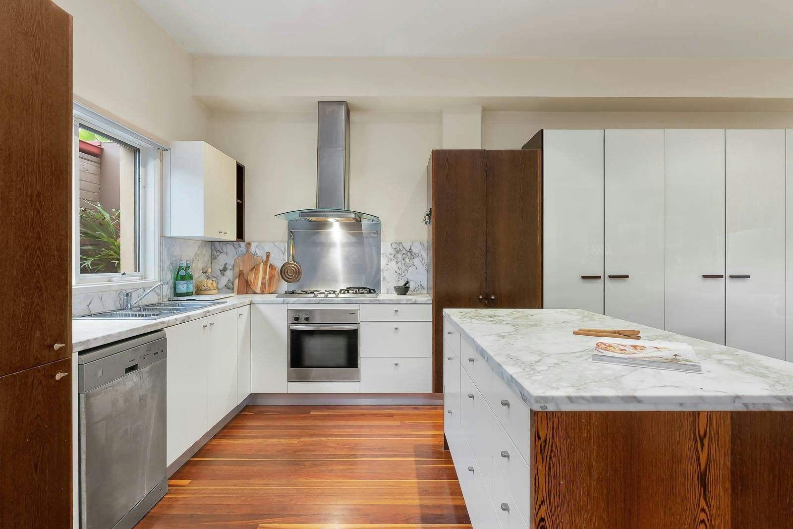 4/2 Myrniong Grove, Hawthorn East, VIC