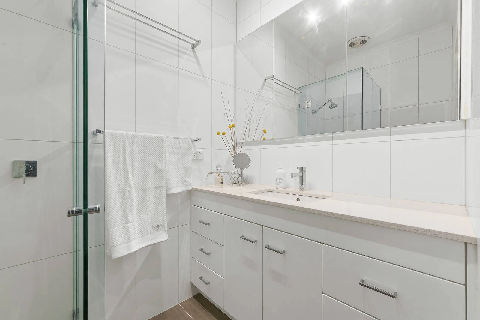 1/17 Belgrove Avenue, Balwyn, VIC