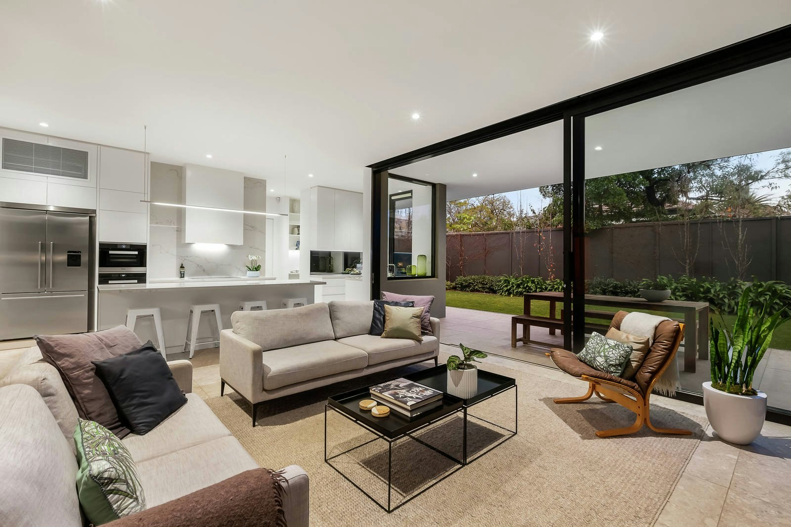 22 Bailey Avenue, Armadale, VIC