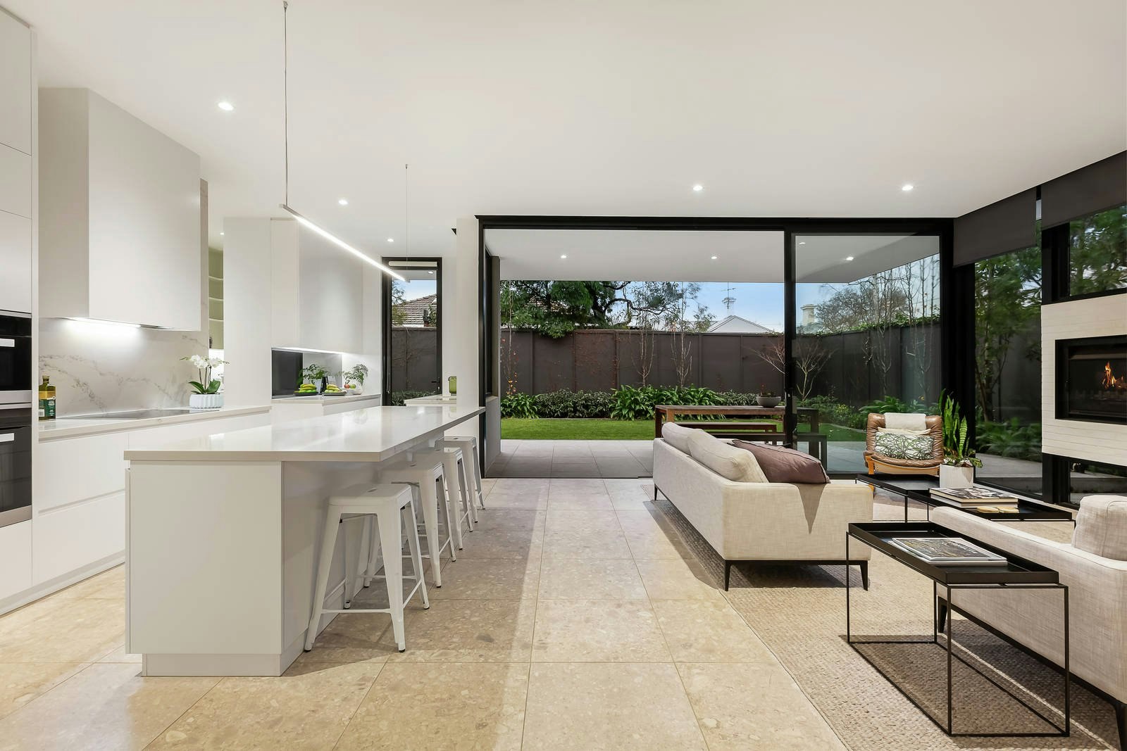 22 Bailey Avenue, Armadale, VIC