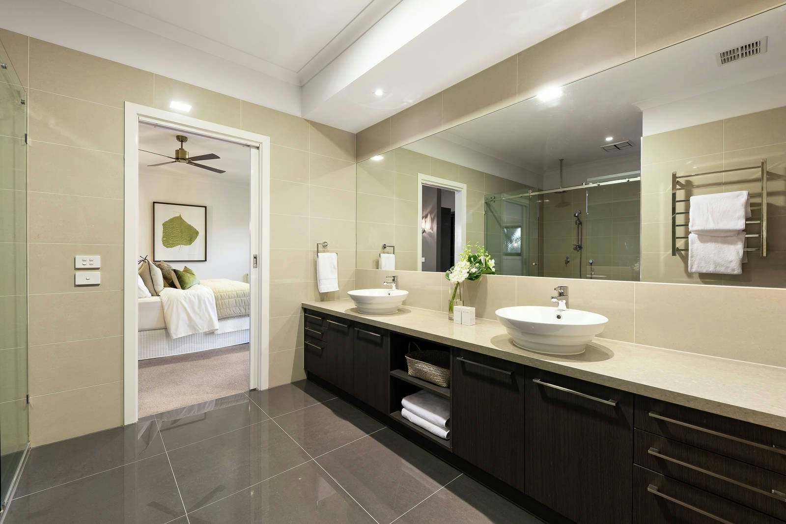 24 Hazeldine Road, Glen Iris, VIC