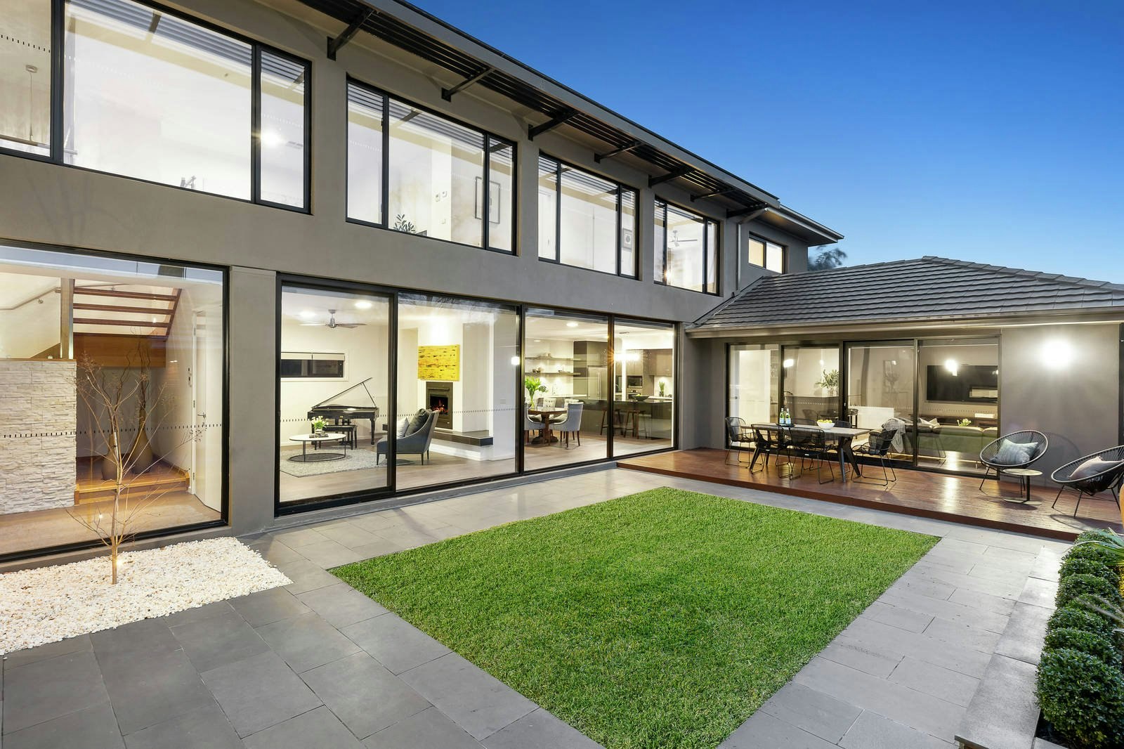 24 Hazeldine Road, Glen Iris, VIC