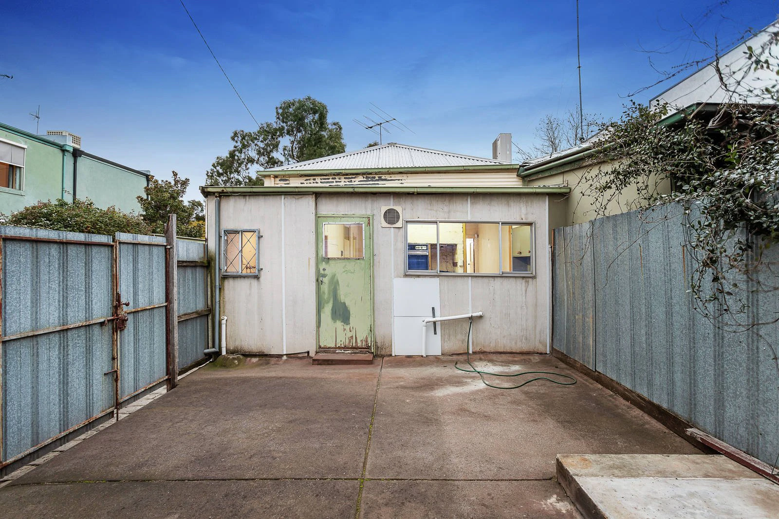 102 Cobden Street, South Melbourne, VIC