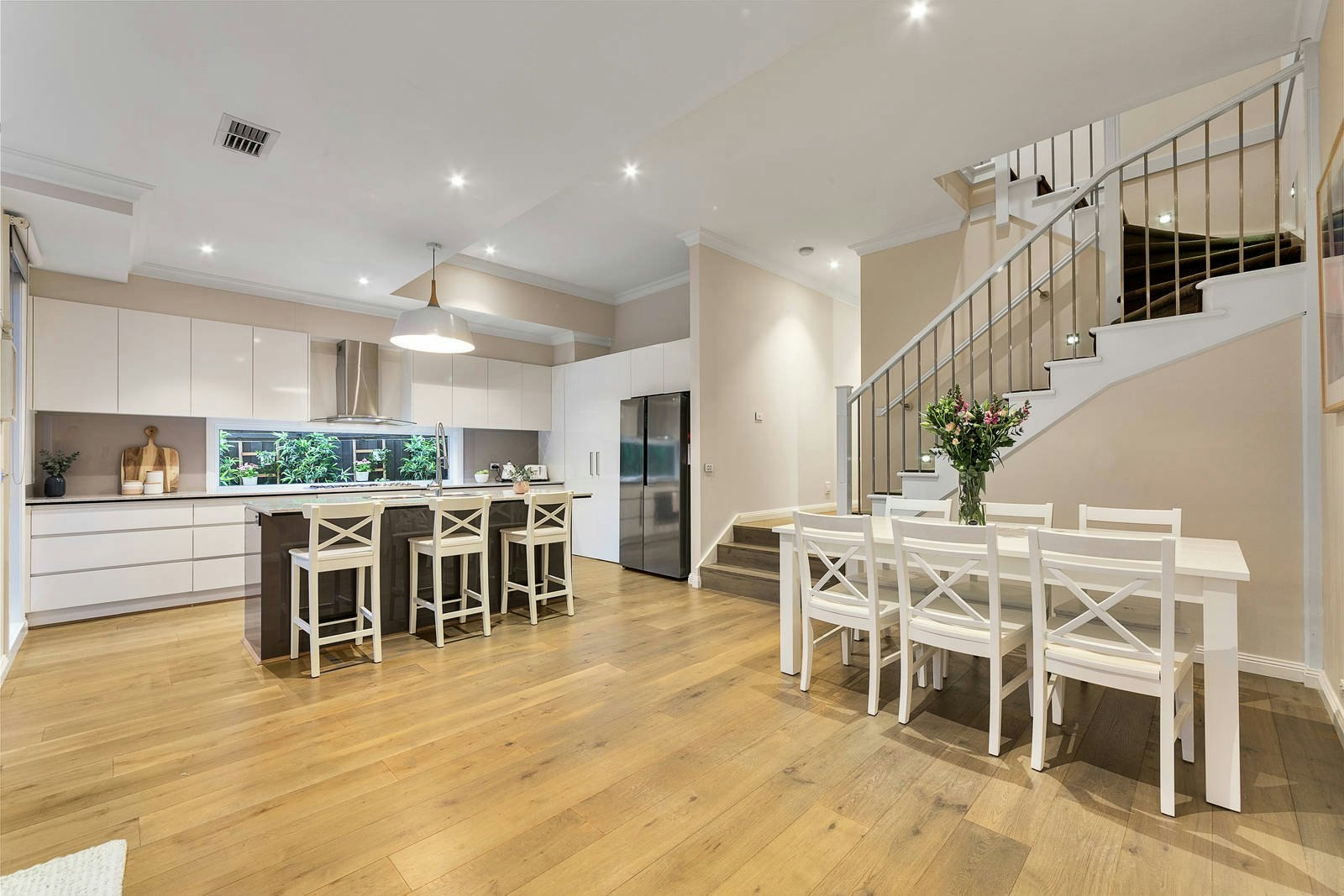 33A Abbotsford Avenue, Malvern East, VIC