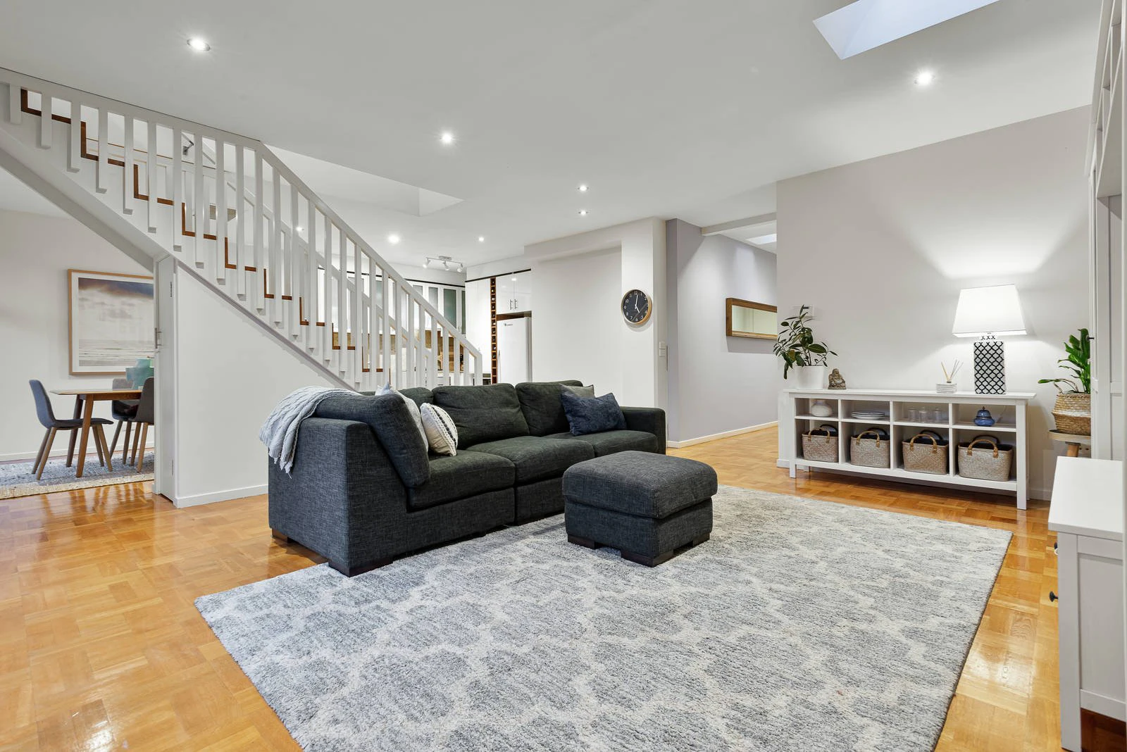 2/519 St Kilda Street, Elwood, VIC