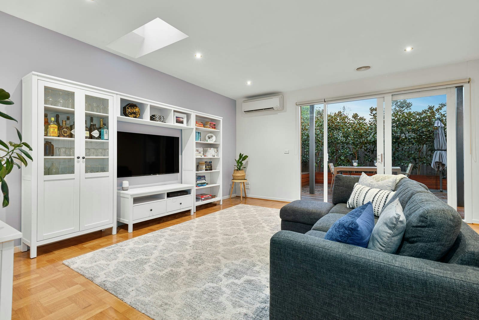 2/519 St Kilda Street, Elwood, VIC