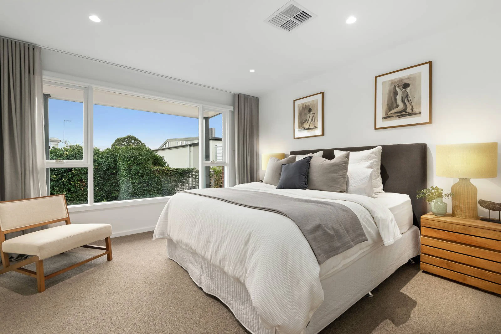 18 Mills Street, Albert Park, VIC