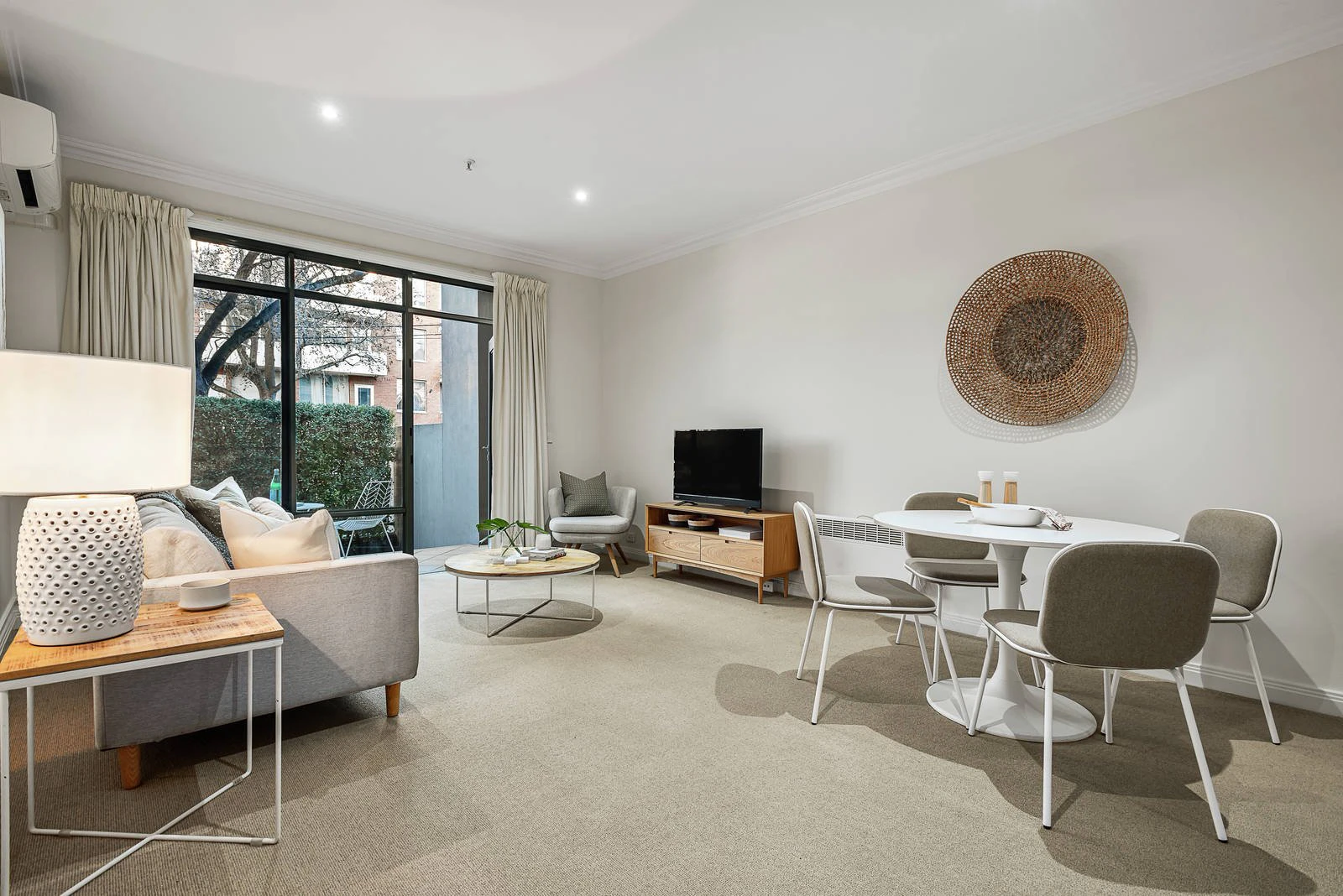 2/71 Denbigh Road, Armadale, VIC