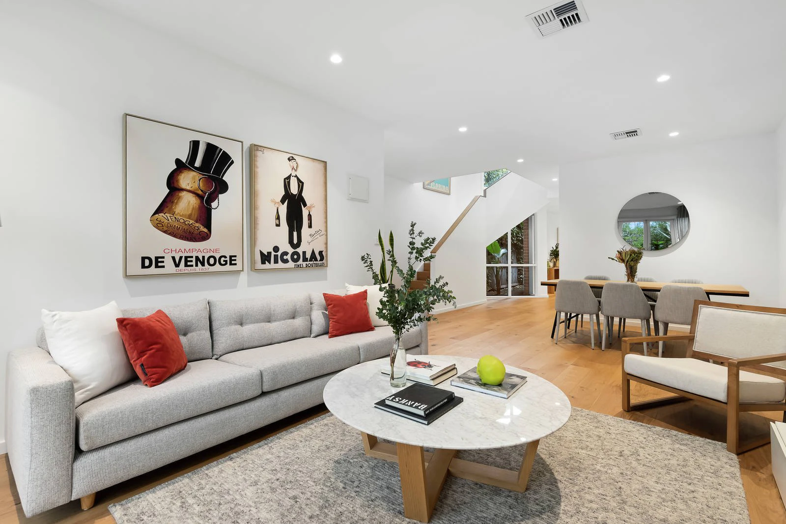 18 Mills Street, Albert Park, VIC