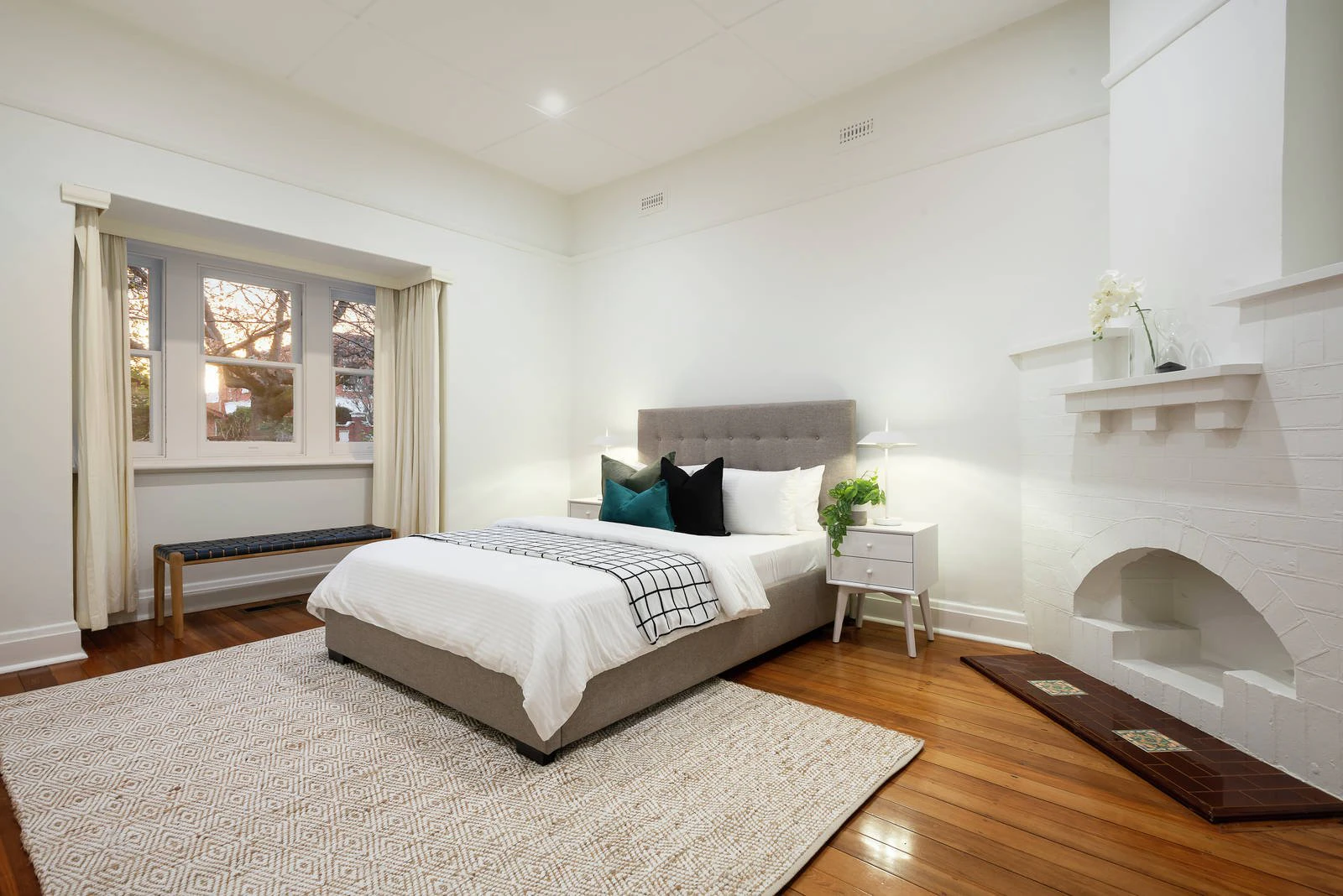 4 Barina Road, Glen Iris, VIC