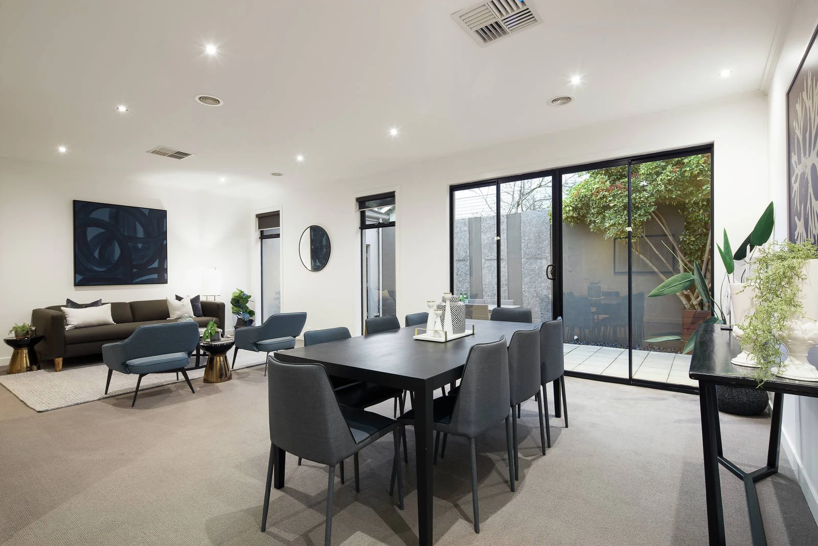 6 Kardinia Road, Glen Iris, VIC